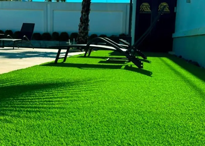 Isea Wood Rrushkull (Durres)