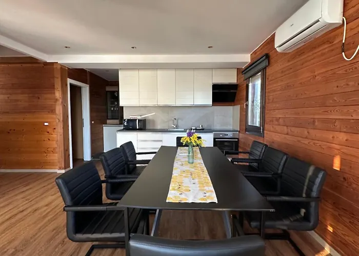 빌라 Isea Wood Rrushkull (Durres)