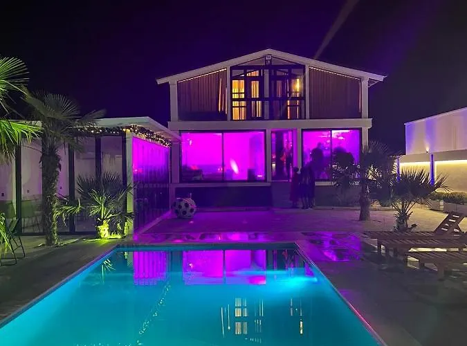 Villa Isea Wood Rrushkull (Durres)